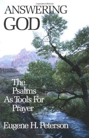Eugene H. Peterson / Answering God (Large Paperback)