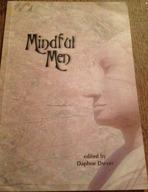 Daphne Dwyer / Mindful Men (Large Paperback)