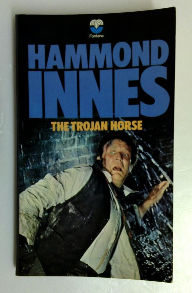 Hammond Innes / The Trojan Horse (Vintage Paperback)