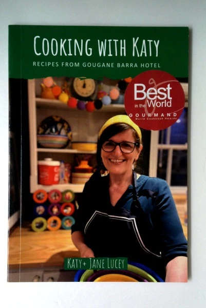 Katy Lucey / Cooking with Katy (Large Paperback)