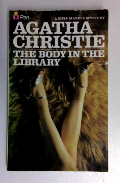 Agatha Christie / The Body in the Library (Vintage Paperback) (1)