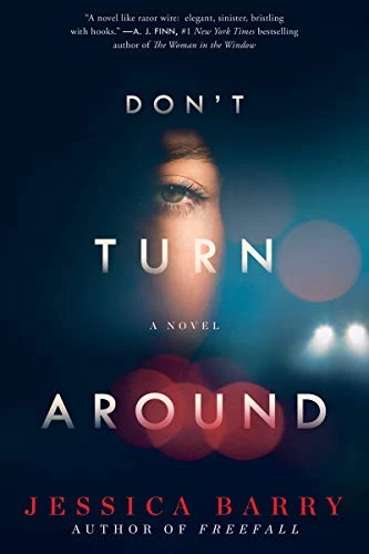 Jessica Barry / Don't Turn Around (Large Paperback)