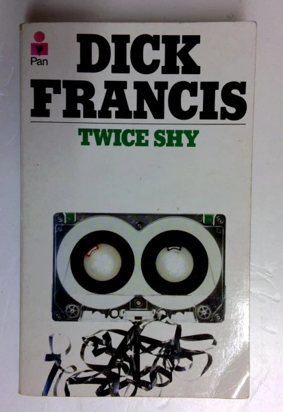 Dick Francis / Twice Shy (Older Edition Small Paperback)
