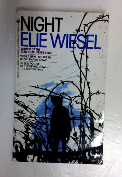 Elie Wiesel / Night (Older Edition Small Paperback)