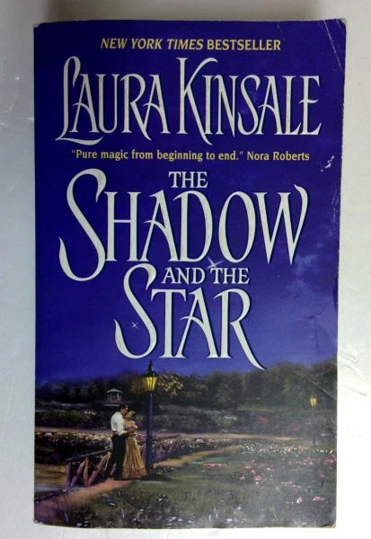 Laura Kinsale / The Shadow and the Star (Older Edition Small Paperback)