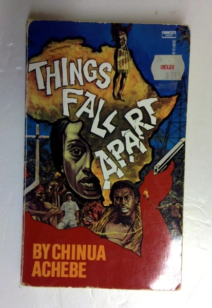 Chinua Achebe / Things Fall Apart (Older Edition Small Paperback)