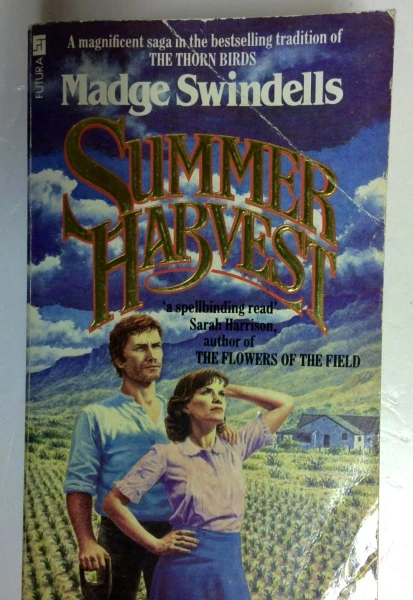Madge Swindells / Summer Harvest (Older Edition Small Paperback)