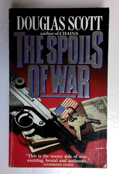 Douglas Scott / Spoils of War (Older Edition Small Paperback)