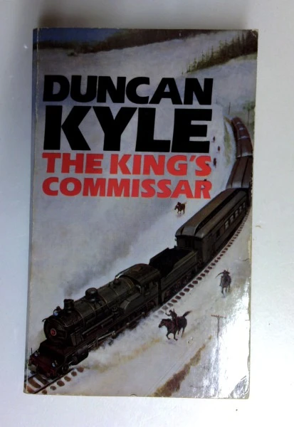 Duncan Kyle / The King's Commissar (Older Edition Small Paperback) (1)