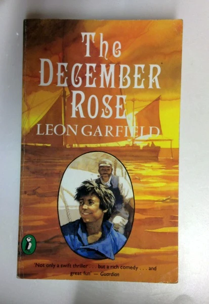 Leon Garfield / The December Rose (Puffin Story Books) (Older Edition Small Paperback)