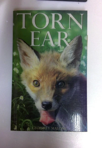 Geoffrey Malone / Torn Ear (Older Edition Small Paperback)
