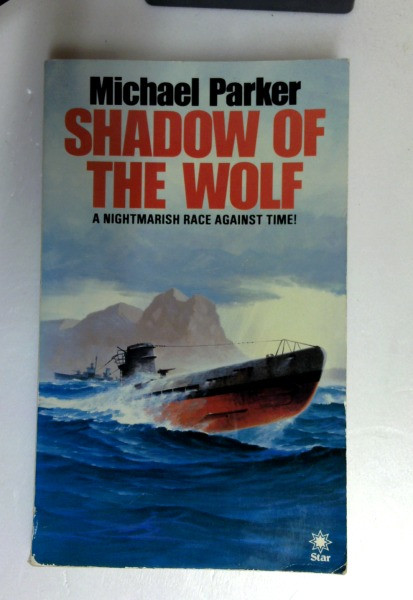 Michael Parker / Shadow of the Wolf (Older Edition Small Paperback)