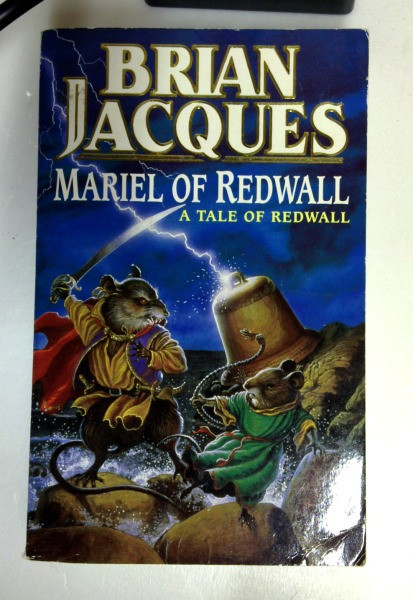 Brian Jacques / Mariel of Redwall (Older Edition Small Paperback)