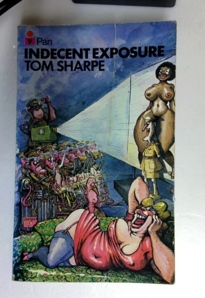 Tom Sharpe / Indecent Exposure (Older Edition Small Paperback)