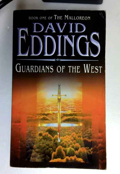 David Eddings / Guardians of the West (Older Edition Small Paperback) (1)