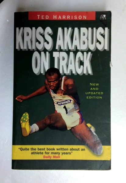 Ted Harrison / Kriss Akabusi on Track (Older Edition Small Paperback)