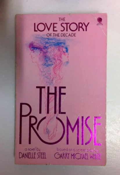 Danielle Steel / The Promise (Vintage Paperback) (1)