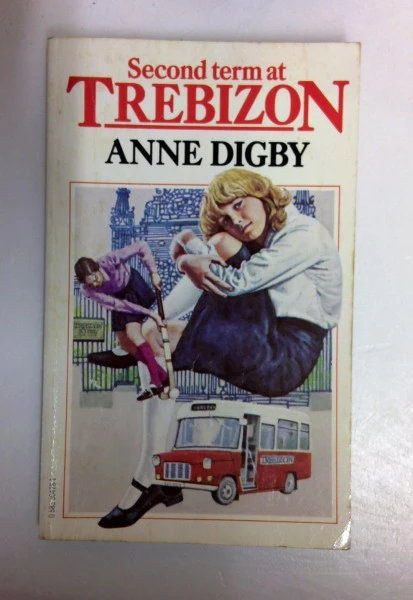 Anne Digby / Second Term at Trebizon (Vintage Paperback)