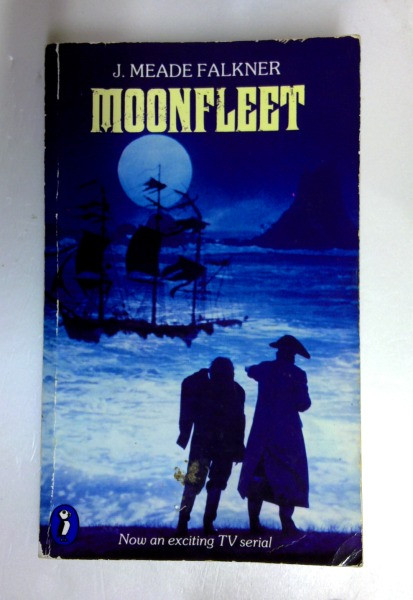 J. Meade Falkner / Moonfleet (Vintage Paperback) (1)