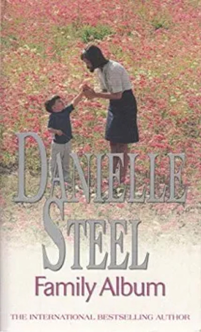 Danielle Steel / Family Album