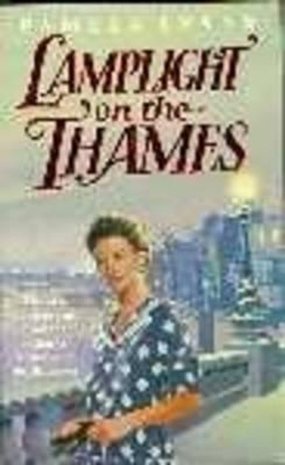Pamela Evans / Lamplight on the Thames