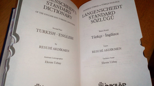 Resuhi Akdikmen - Langenscheidt Standard English Turkish Dictionary HB  İngilizce–Türkçe - İngilizce