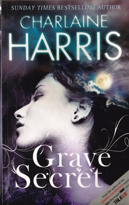 Charlaine Harris / Grave Secret (Harper Connelly Series - Book 4 )