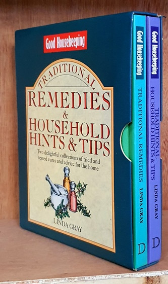 Good Housekeeping: Traditional Remedies & Household Hints & Tips (2 Book Box Set)
