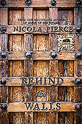 Nicola Pierce / Behind the Walls: A City Besieged