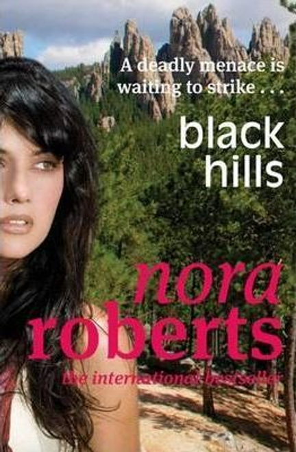 Nora Roberts / Black Hills (Large Paperback) Nora Roberts / Black Hills (Large Paperback)