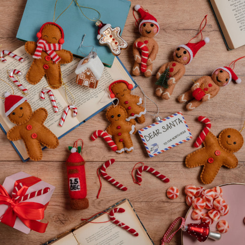 Gingerbread Couple Hanging Decoration - Set of 2