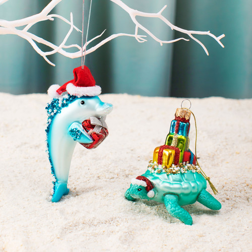 Festive Dolphin with Present Shaped Bauble