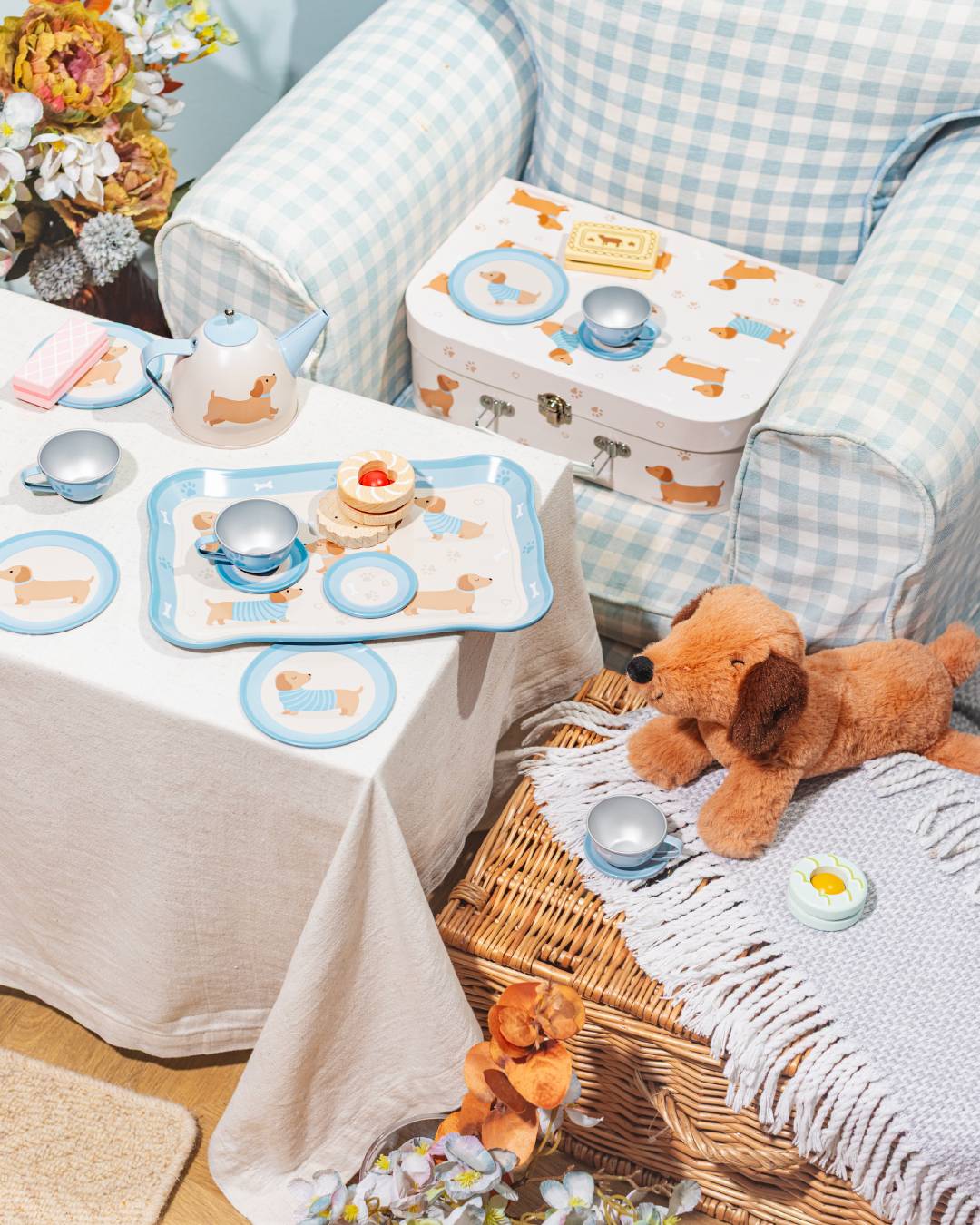Toys & Tea Sets