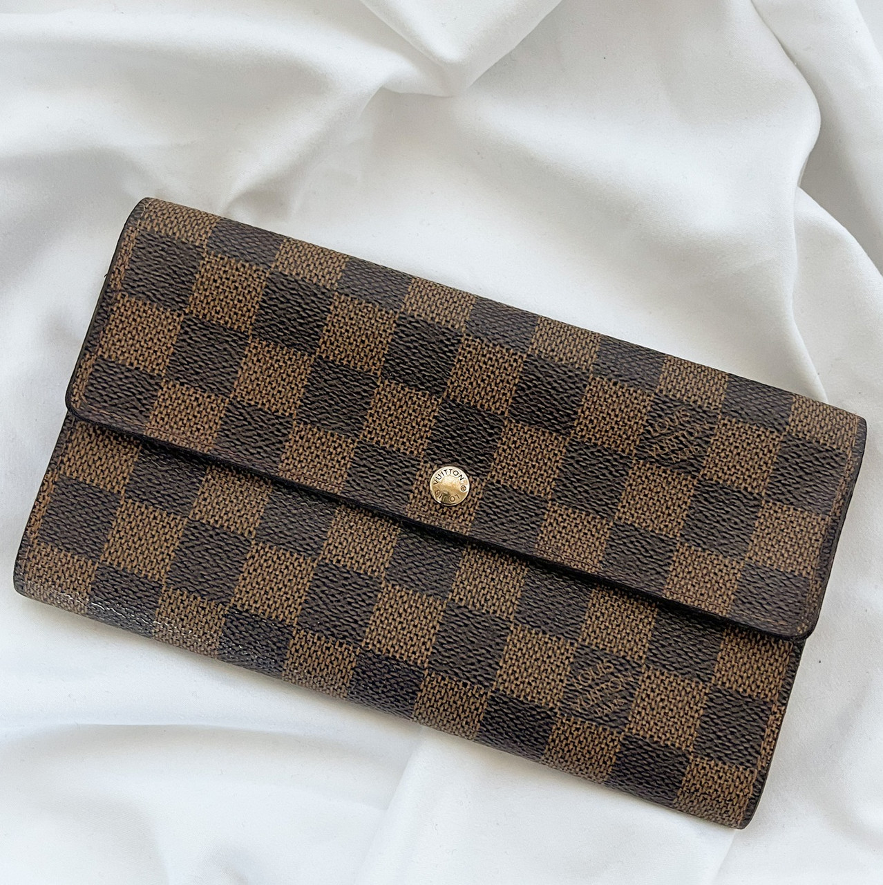 SOLD OUT- Louis Vuitton Damier Ebene Long Sarah Wallet with Chain