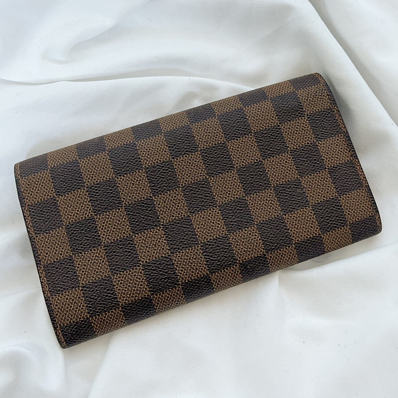 Louis Vuitton Damier Ebene Sarah Wallet On Chain