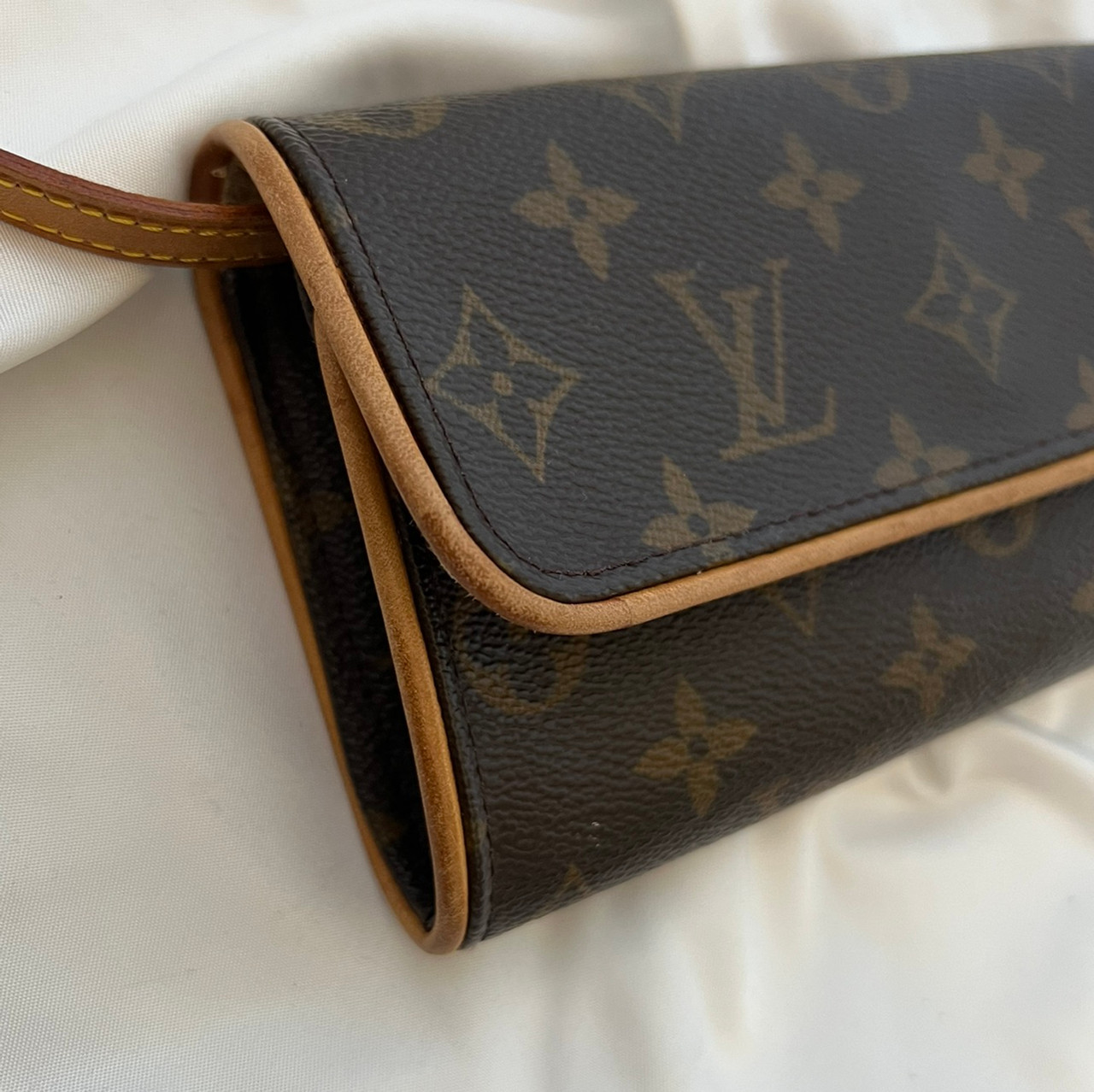 Louis Vuitton Monogram Pochette Twin GM Entrupy Authenticated