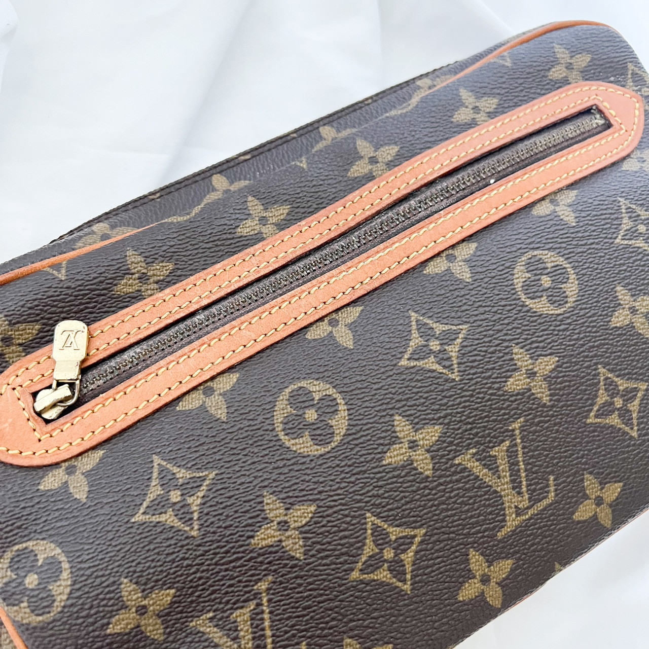 Louis Vuitton Marly Dragonne Clutch Pm – JOY'S CLASSY COLLECTION