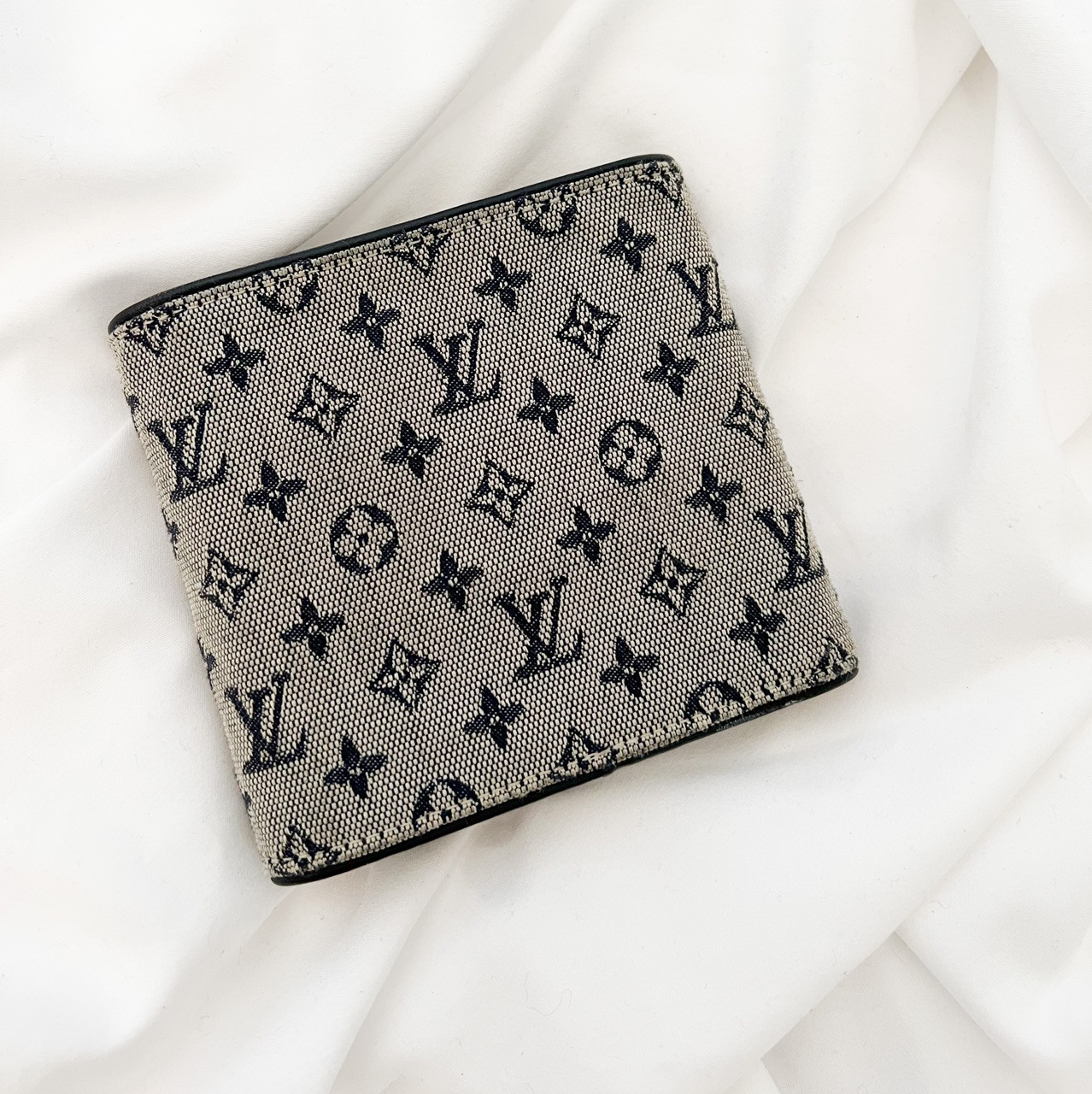 Louis Vuitton Blue Mini Lin Canvas Compact Wallet Louis Vuitton