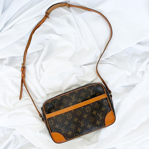 Louis Vuitton Mini Looping bag – Brandsamsara