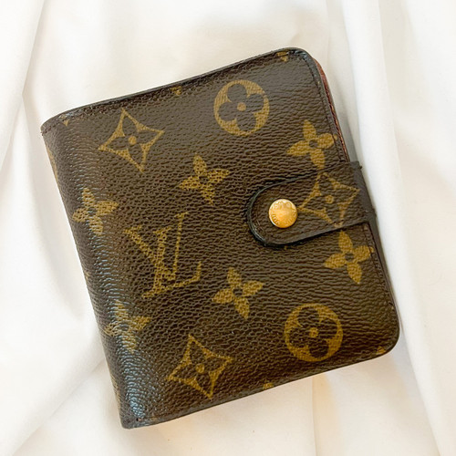 Louis Vuitton Compact Zipper Wallet