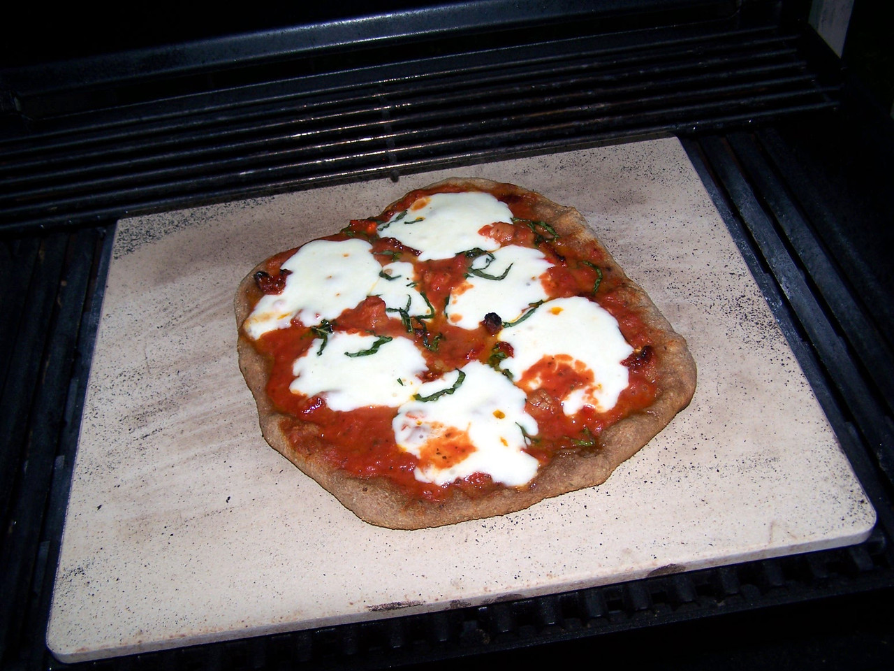 How to Choose Your Pizza Stone