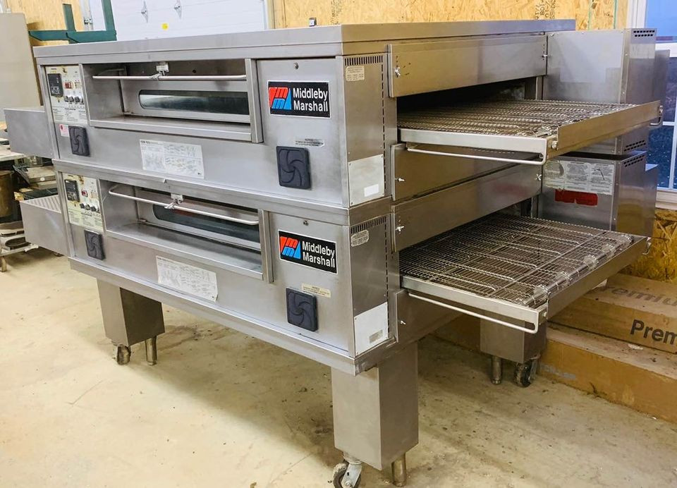 Middleby Marshall PS-570 Pre-Owned Conveyor Pizza Oven