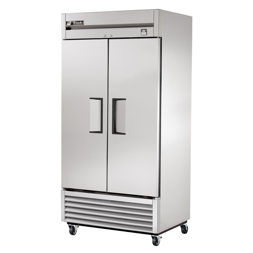True TS-35-HC 39 1/2" Solid Door Reach-In Refrigerator, 32 Cu. Ft.,  Refrigerant R290