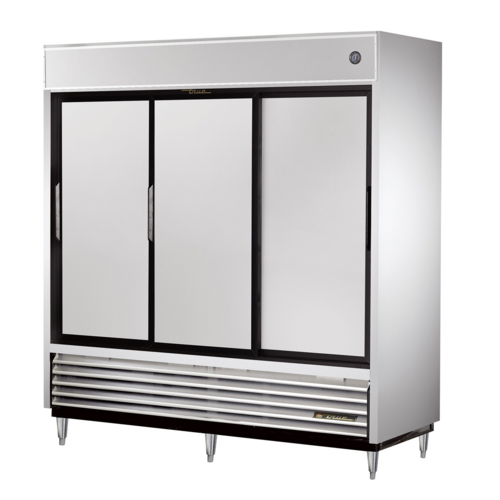 True TSD-69-HC 78 1/8" 3 Section Sliding Solid Door Reach-In Refrigerator, 64.4 Cu. Ft.,  Refrigerant R290