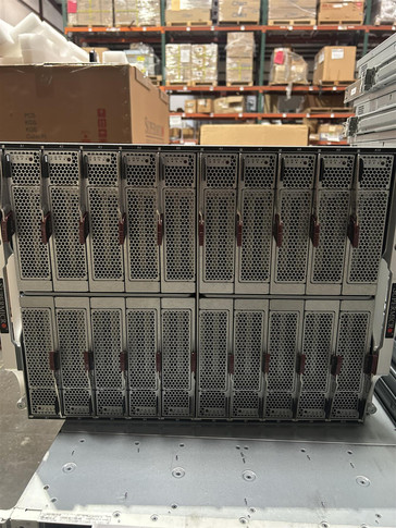 Supermicro SBE-820L-622 up to 20 Blade Server Case 8U w/ 8x PSU