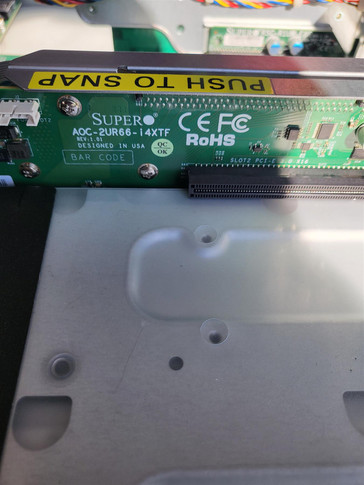 Nutanix/Supermicro UXP 12 bay Server X11DPU 2x Gold 6130 = 32 Cores 128GB RAM