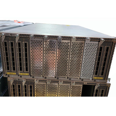 Front view of Cisco N5K-C5696Q switch