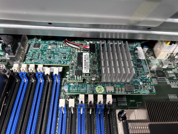 supermicro storage 2U 24-Bay Hot-Swap LFF High-Density Server