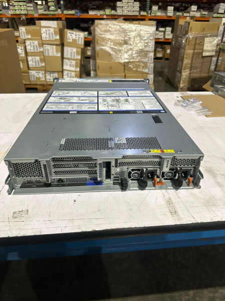 Lenovo SR650 2U 12 Bay 3.5" LFF 32 Cores 2x 5218 CPU
