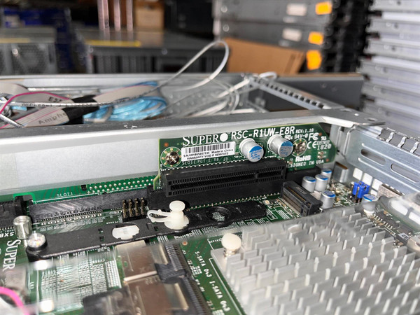Supermicro 1U 10 Bay X11DDW-NT JBOF 2x Xeon 6130 64GB DDR4